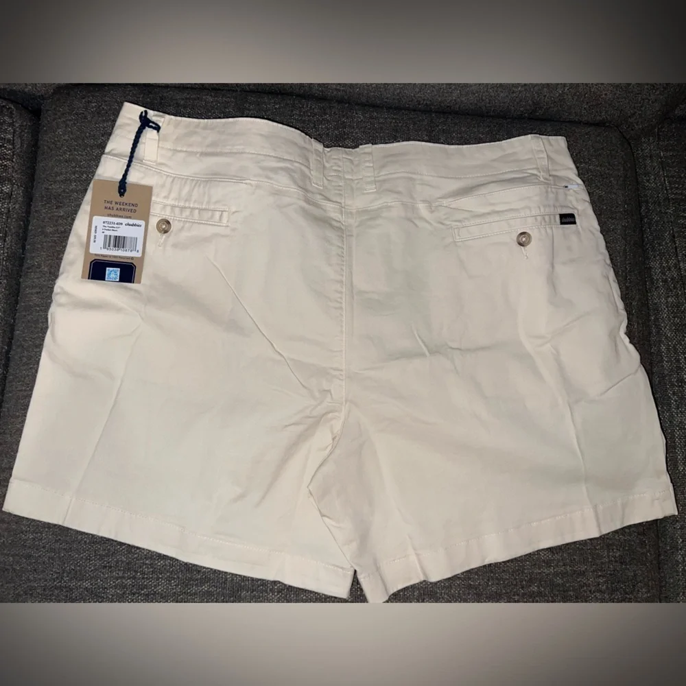 NWT Men’s Chubbies The Vanillas 5.5